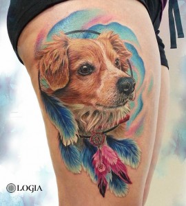 Tatuaje perro en la pierna Laura Egea 